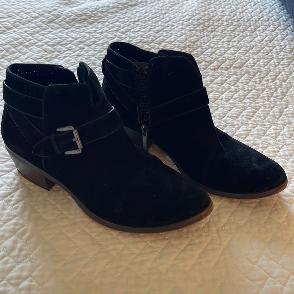 Black suede booties , Sam Edelman, size 6.5